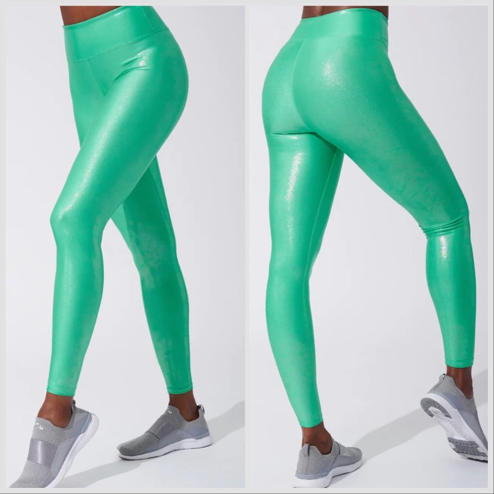 Heroine Sport Shiny Green Leggings